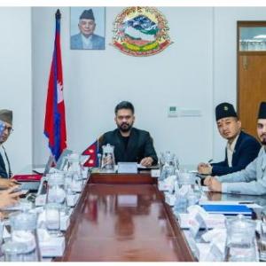 सरकारी कार्यालयमा साताको दुई दिन बिदा सँगै अब कार्यालय समय ९ देखि ५ सम्म